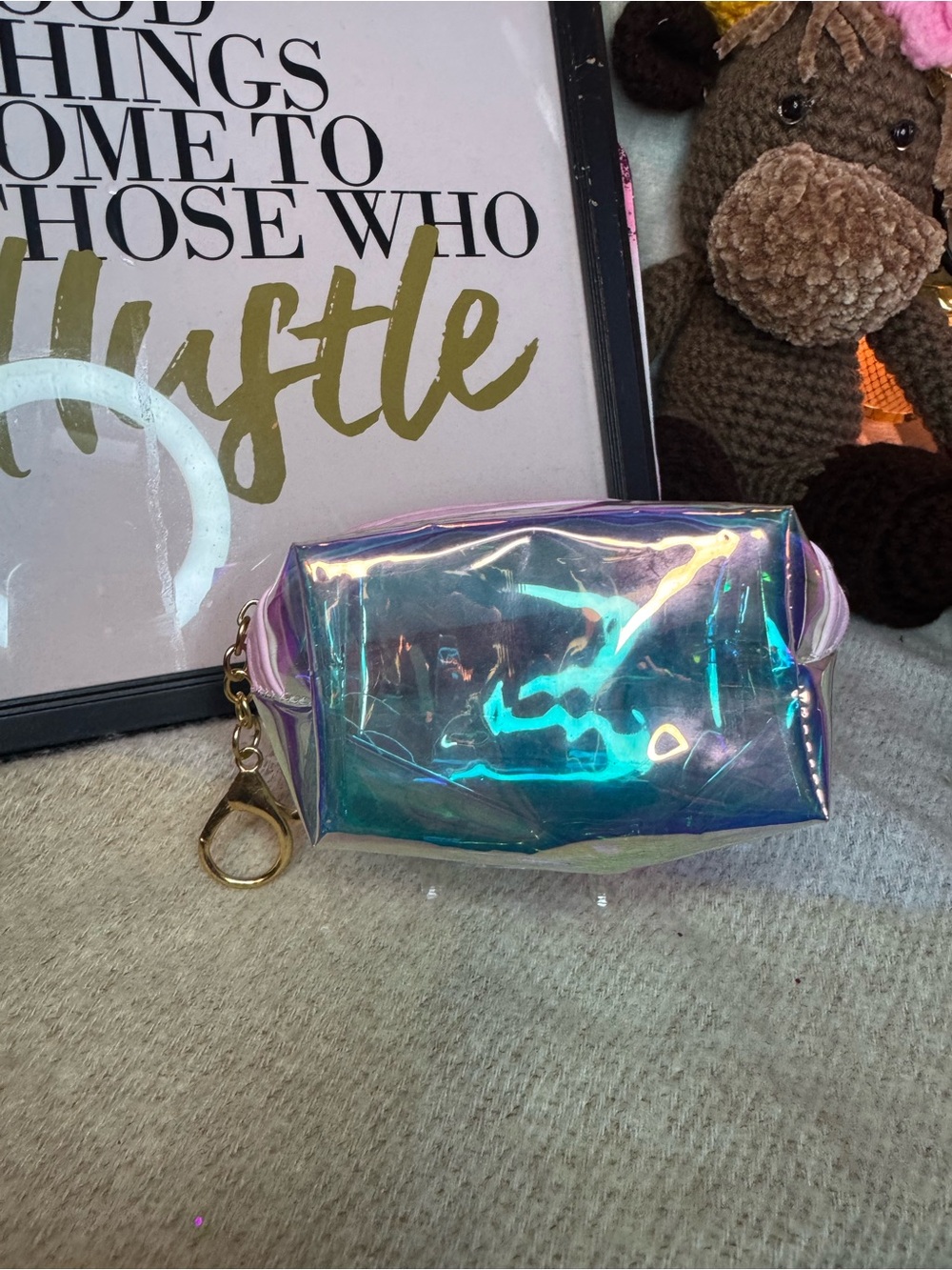 Holographic Iridescent Keychain Pouch - Picture 3 of 3